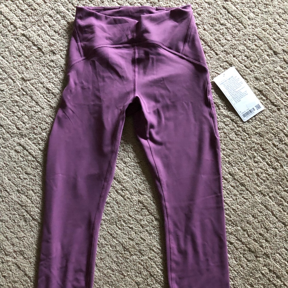 Lululemon Instill High Rise Tight Legging 25” size 6
